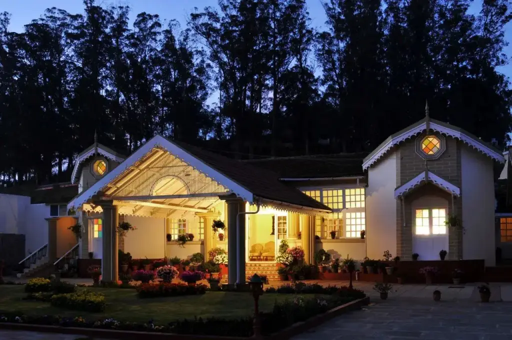 Ути: The Grange Hotel