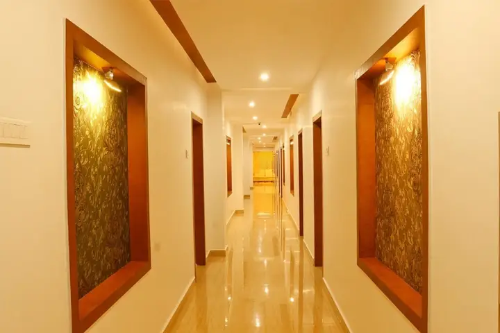 Коимбатур: Hotel Seyon Plaza