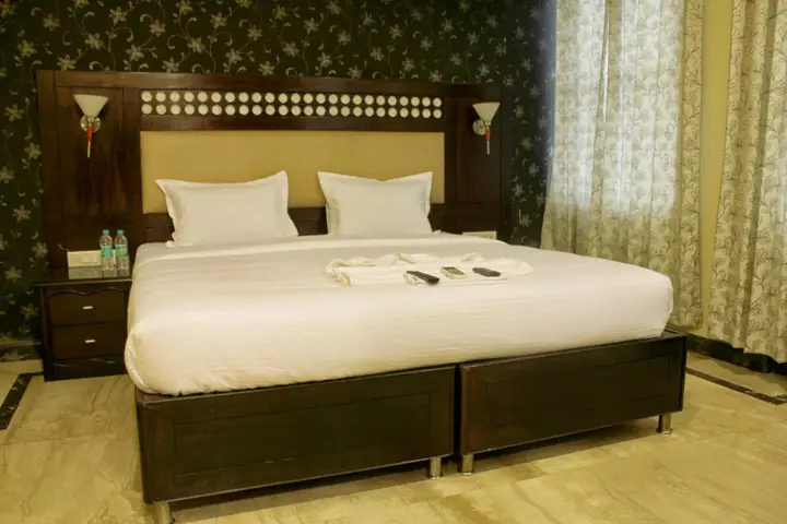 Бангалор: OYO 10437 Hotel Hibiscus INN