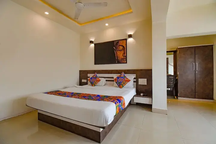 Пуна: Fabhotel Royce Studio Apartments