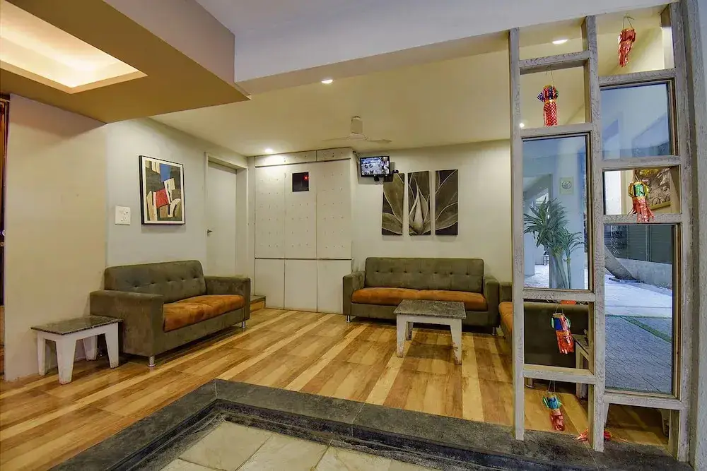 Пуна: Fabhotel Royce Studio Apartments