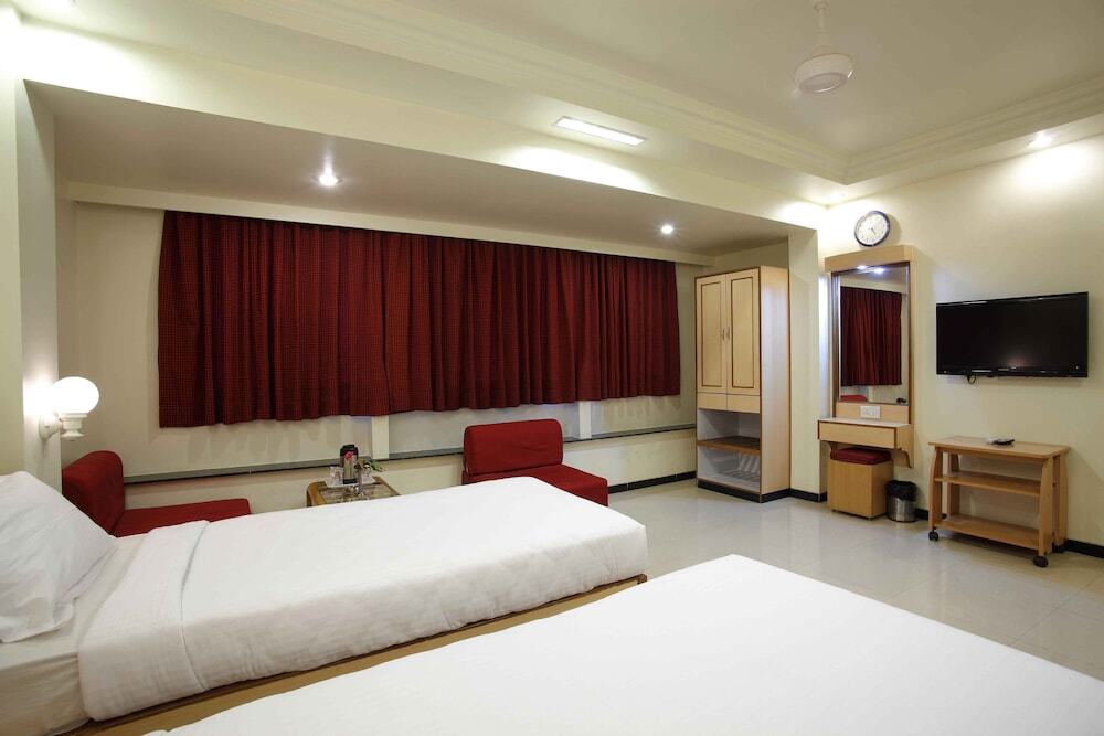 Пуна: Hotel Suyash Deluxe
