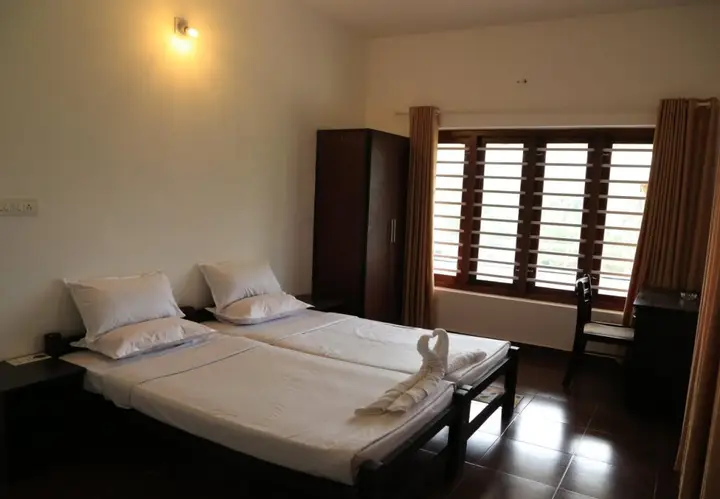 Вайтери: Globe Trotting Holidays Inn