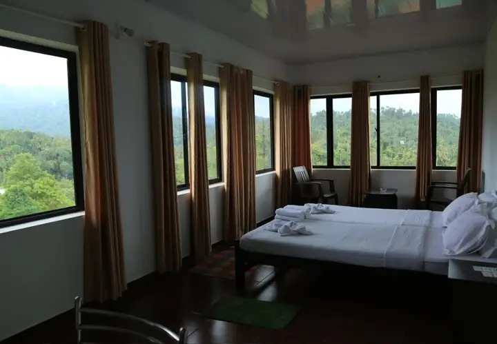 Вайтери: Globe Trotting Holidays Inn