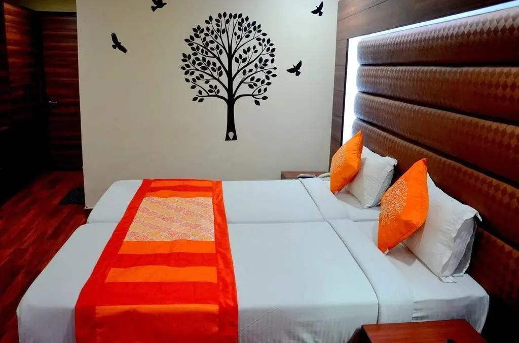 Канпур: Hotel Geetika Galaxy