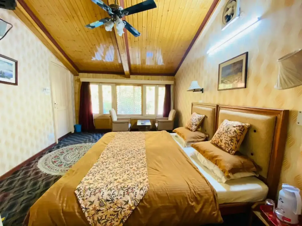 Шринагар: Hotel Madhuban