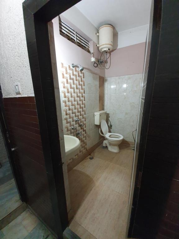 Biswanath Guest House — фото 1