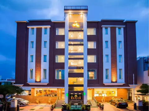 Hotel Kapish Smart-Pure Veg — фото 1