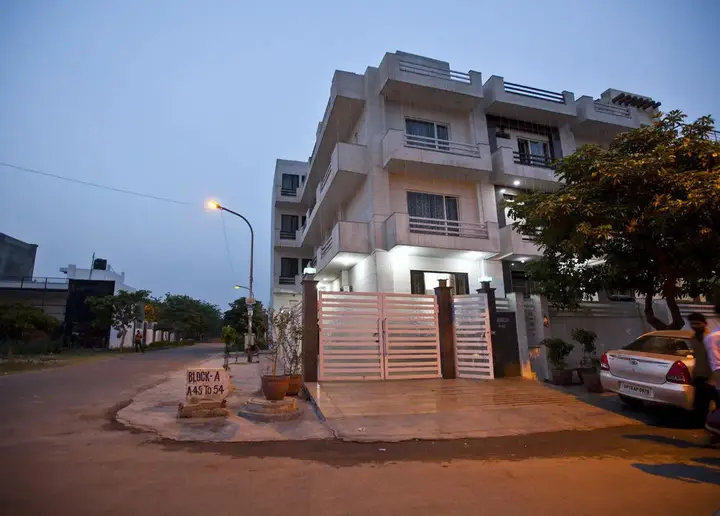 Нойда: OYO Rooms Noida Electronic City