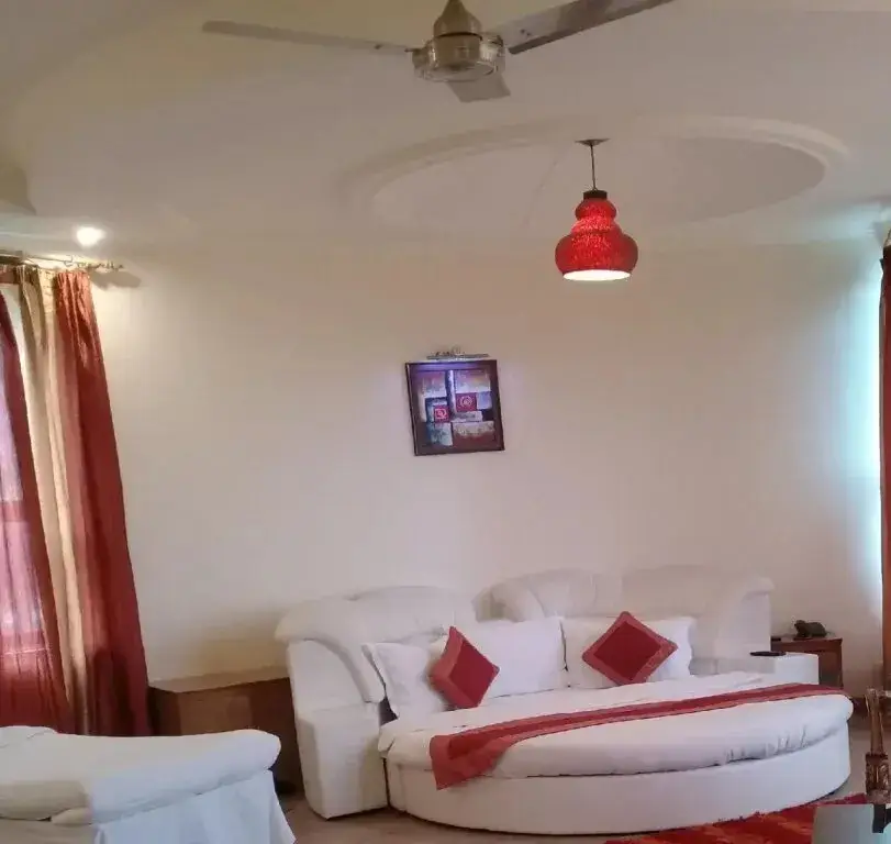 Наинитал: Hotel Happy Home's Kaler Grand Inn