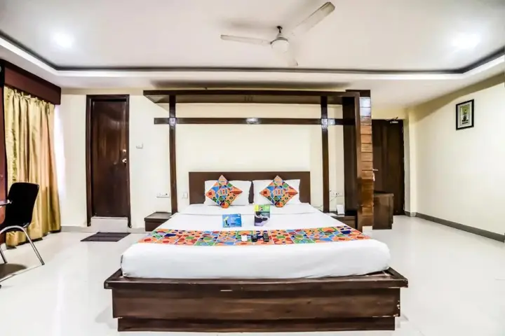 Хидерабад: OYO 6648 Hotel Royal Residency