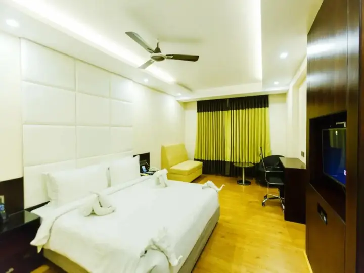 Тируваннамалай: Hotel Himalayaa