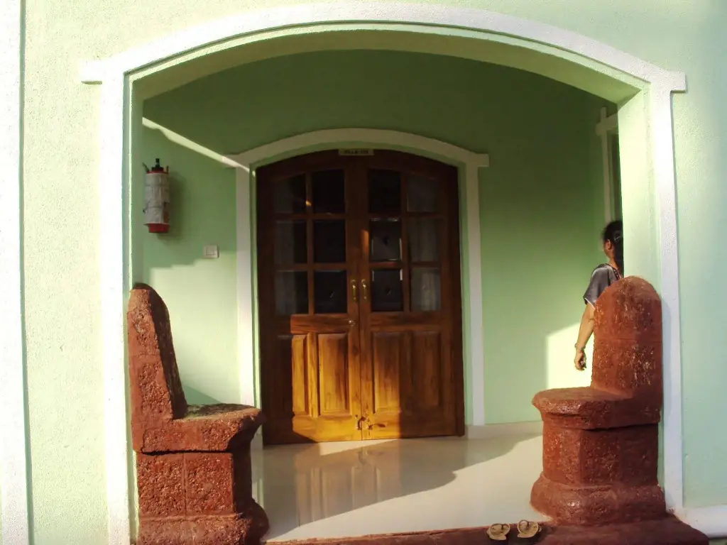 Анджуна: Close2C Holiday Homes