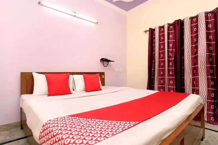Чандигарх: OYO 28168 Hotel Regal 2