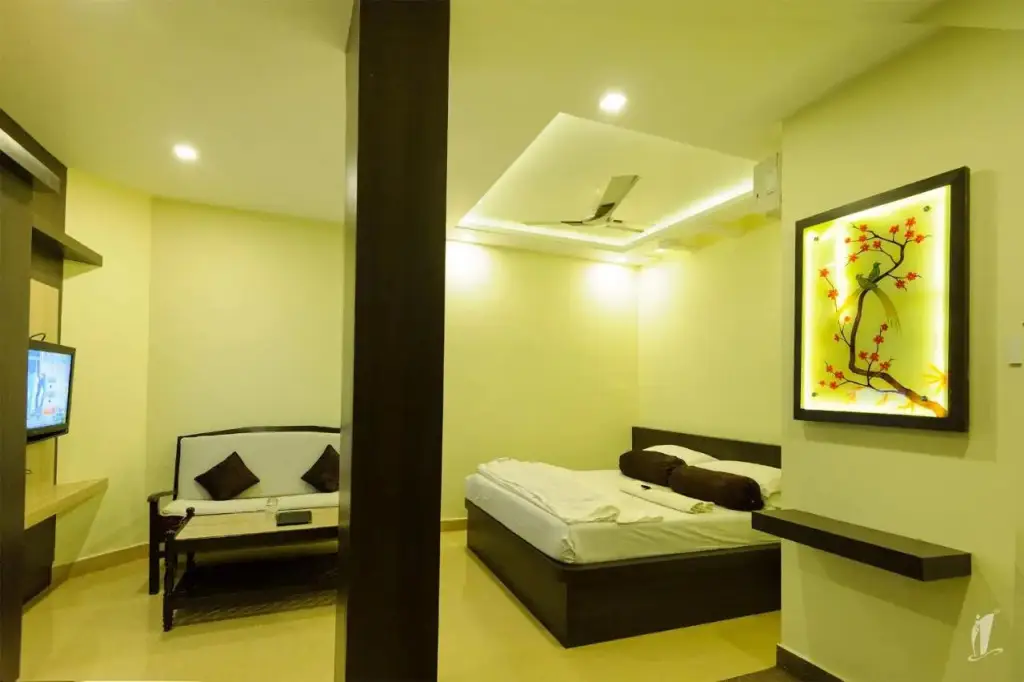 Davanagere: Srigandha Residency