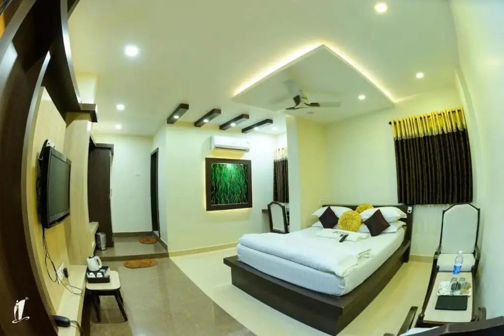 Davanagere: Srigandha Residency
