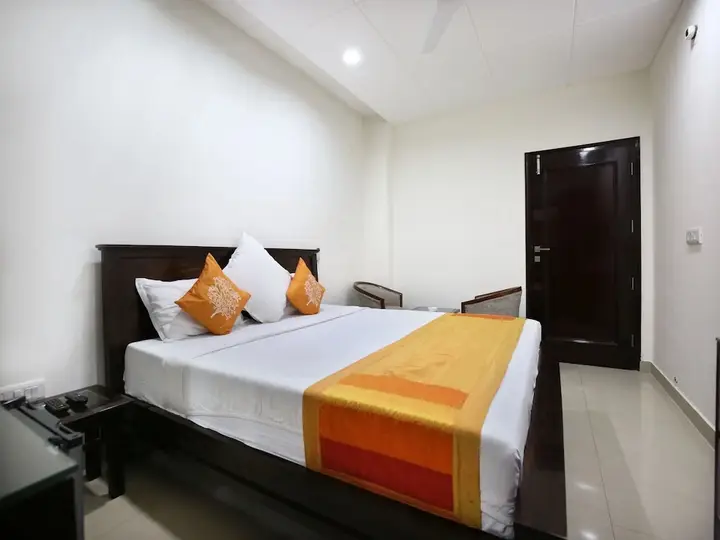 Джаландхар: OYO 3791 Hotel Umed Grand