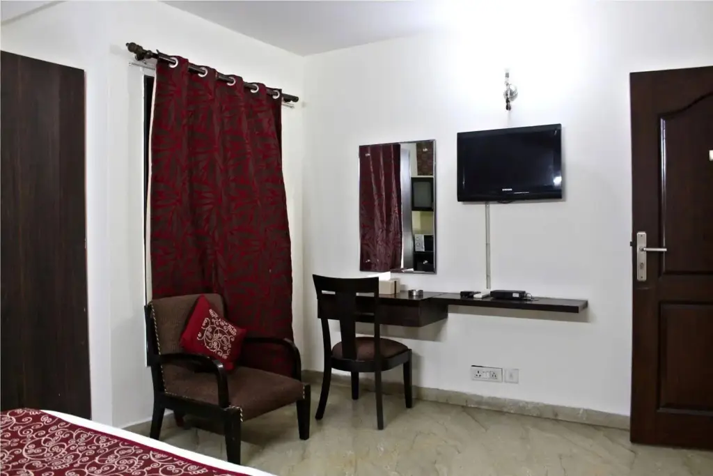 Нью-Дели: Hotel Jashn Inn near Apollo Hospital, Delhi