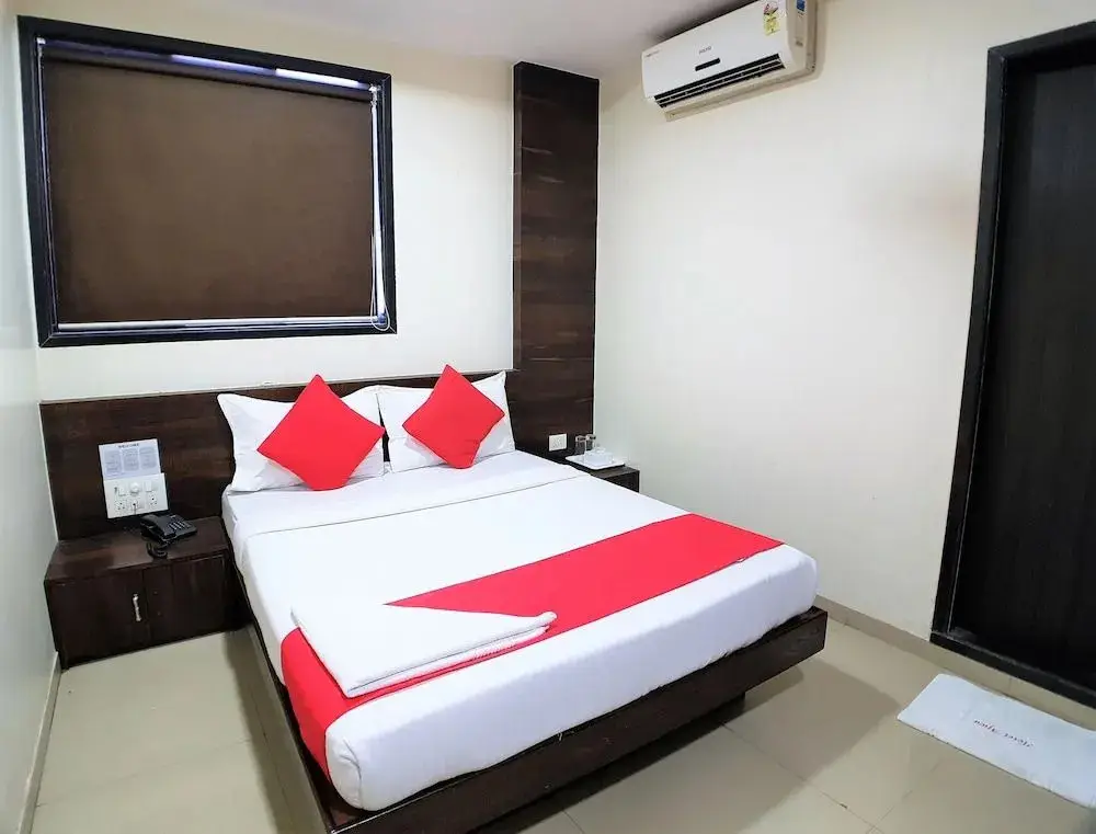 Мумбаи: Hotel Ajwa