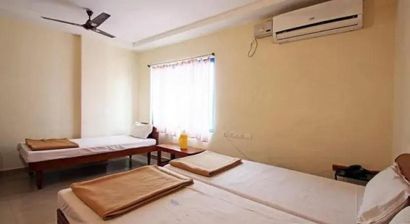 Тирупати: Bhanu Residency