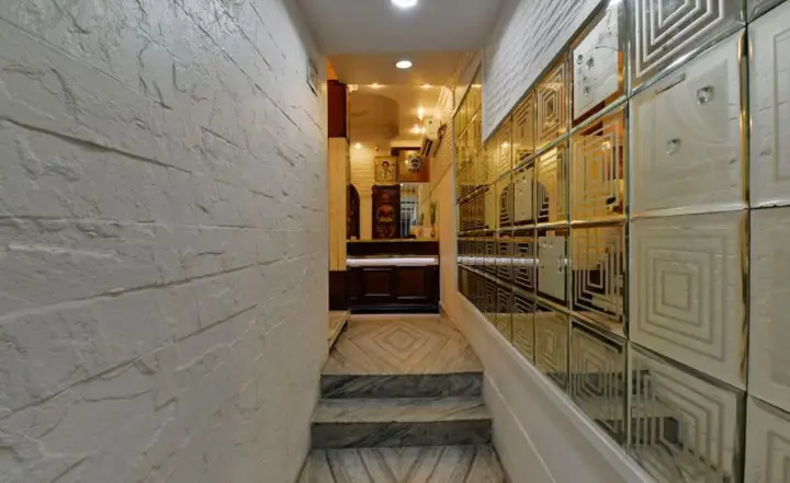 Колката: Hotel Heera