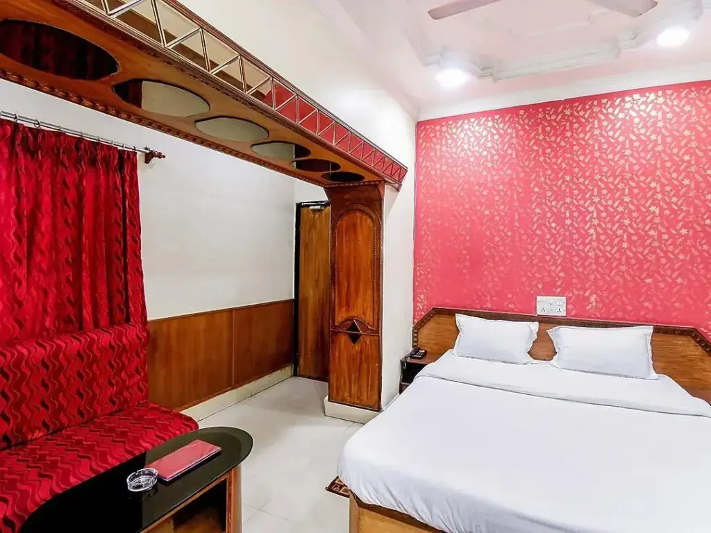 Колката: Hotel Heera
