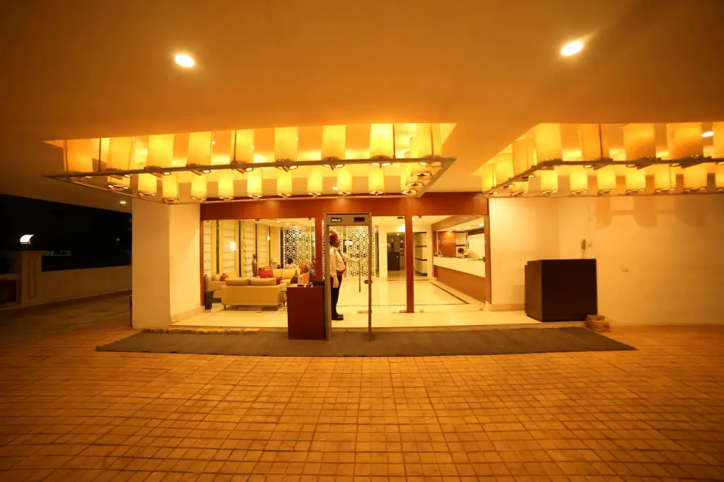 carousel image 0