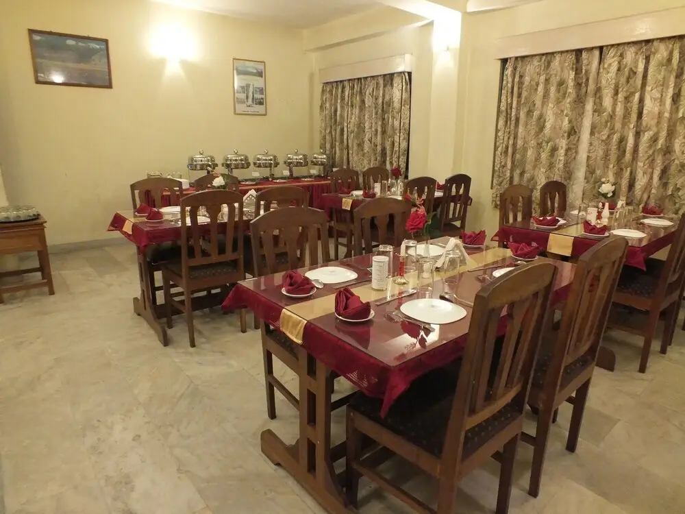 Пеллинг: Hotel Dubdi
