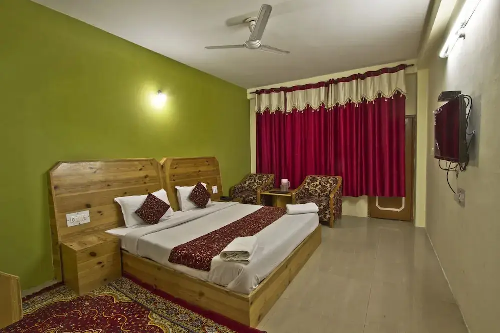 Манали: Himanshu Resorts