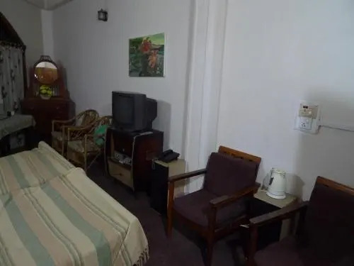 Гувахати: Hilltop Lodge