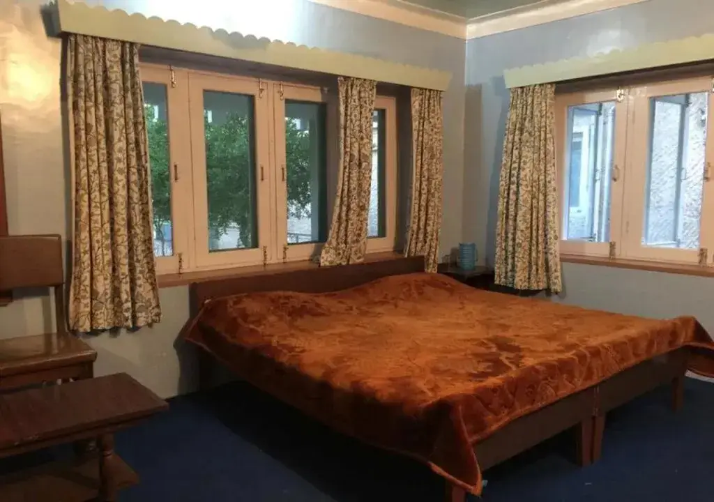 Шринагар: Hotel Humza