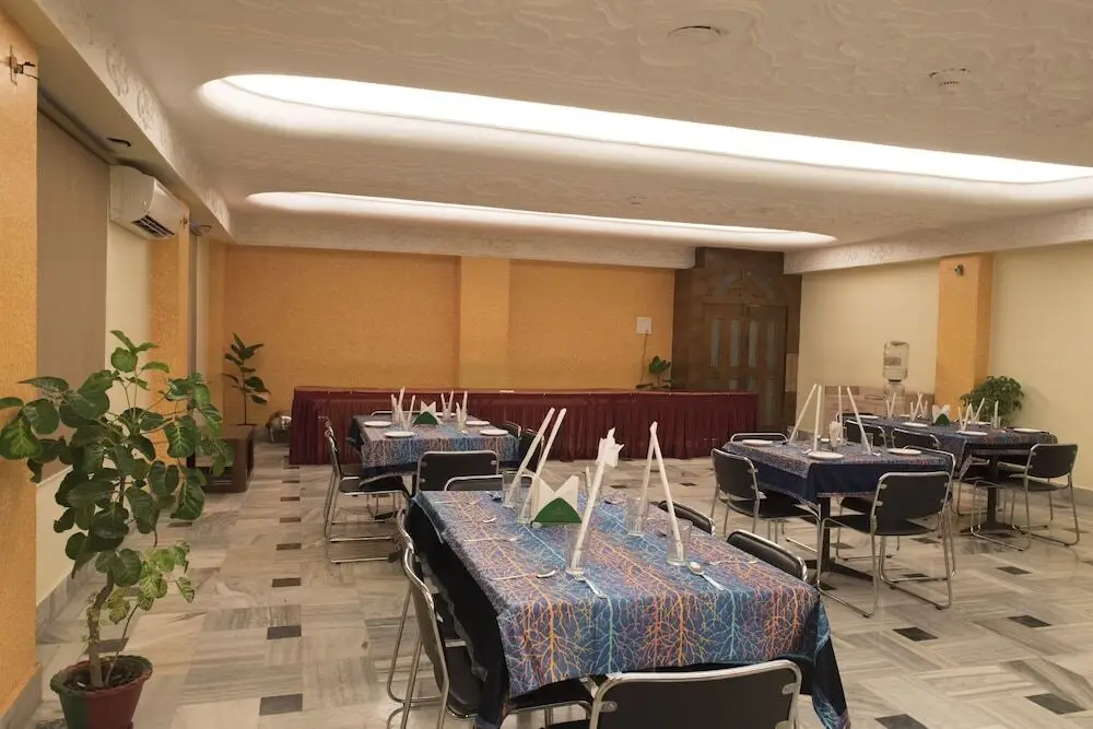 Гувахати: Hotel Rituraj Guwahati