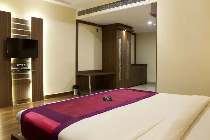 Варанаси: Capital O 4010 Puja Residency