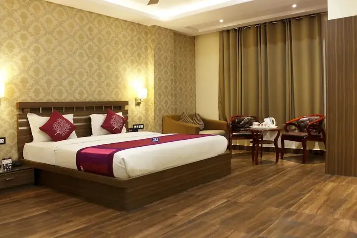 Варанаси: Capital O 4010 Puja Residency