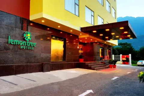 Lemon Tree Hotel, Katra — фото 1