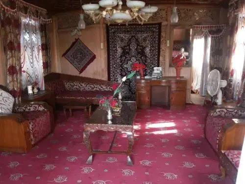 Moon Valley Houseboat — фото 1