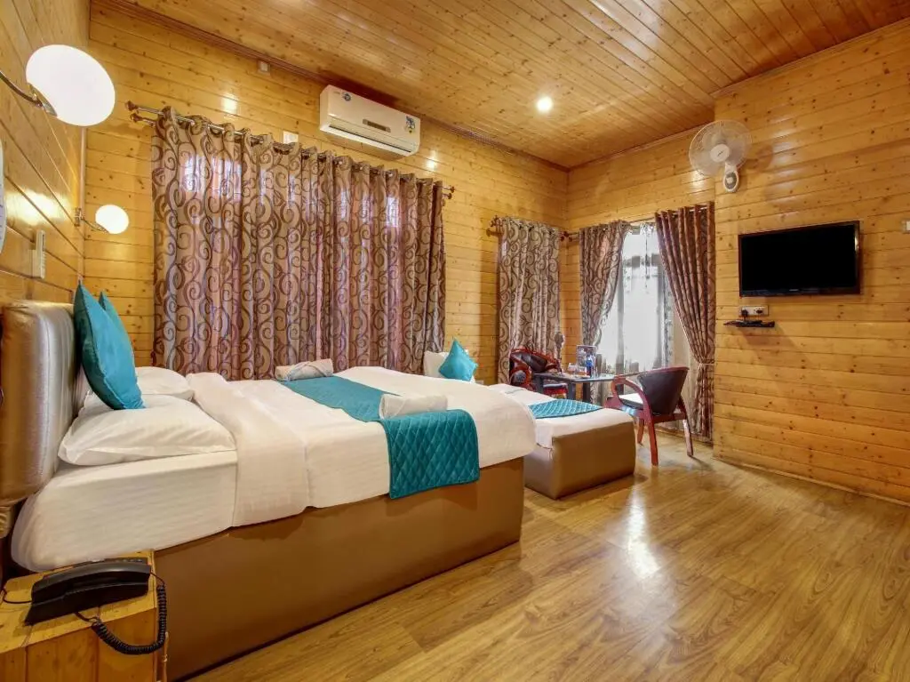 Шринагар: Impex Hill Resorts