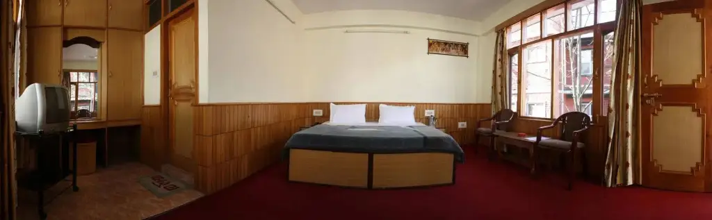 Манали: Hotel New Adarsh
