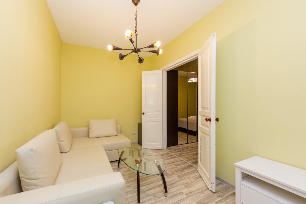 Москва: Mayakovskaya Premium Apartments