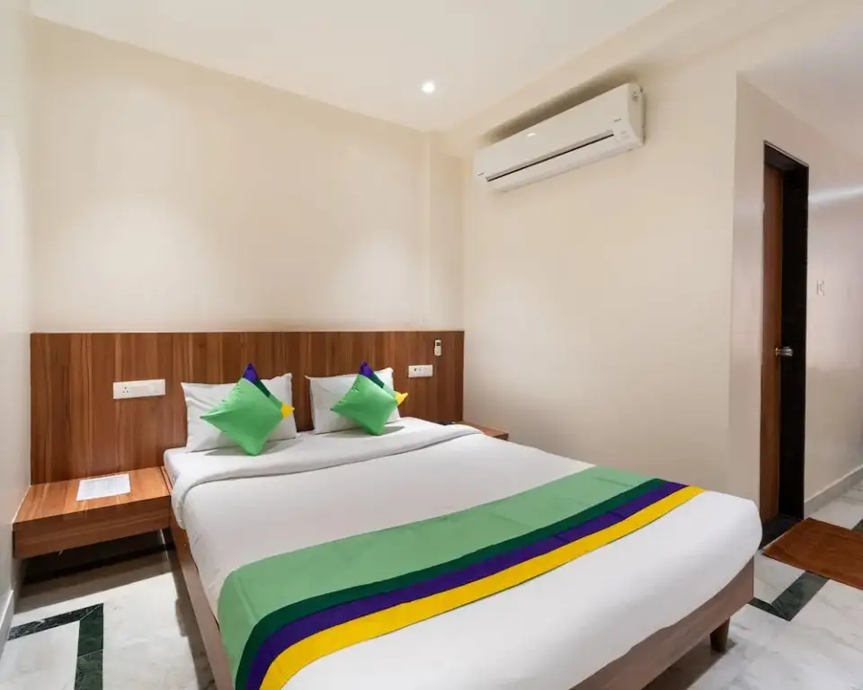 Нашик: Hotel Kaveri