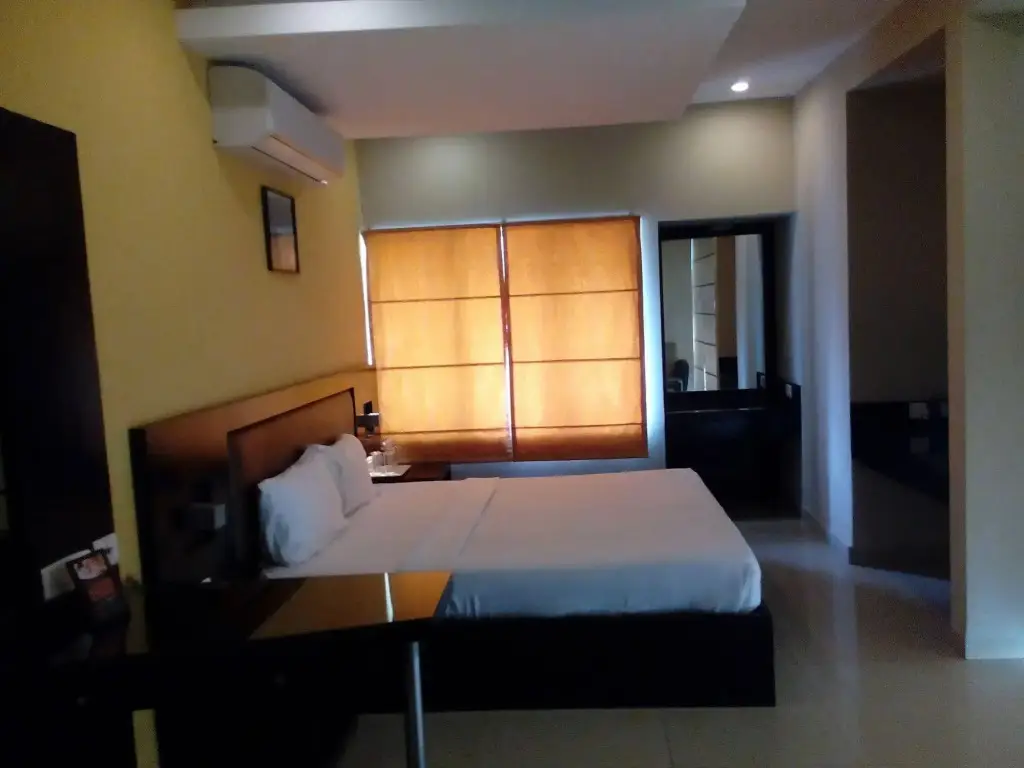 Ченнаи: FabHotel Santhome Inn
