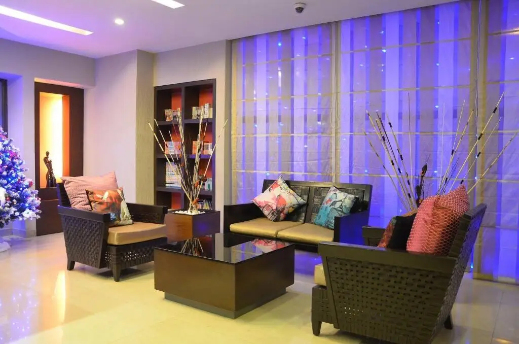 Ченнаи: FabHotel Santhome Inn