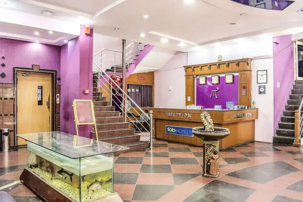 Секундерабад: FabExpress Manny's Palace