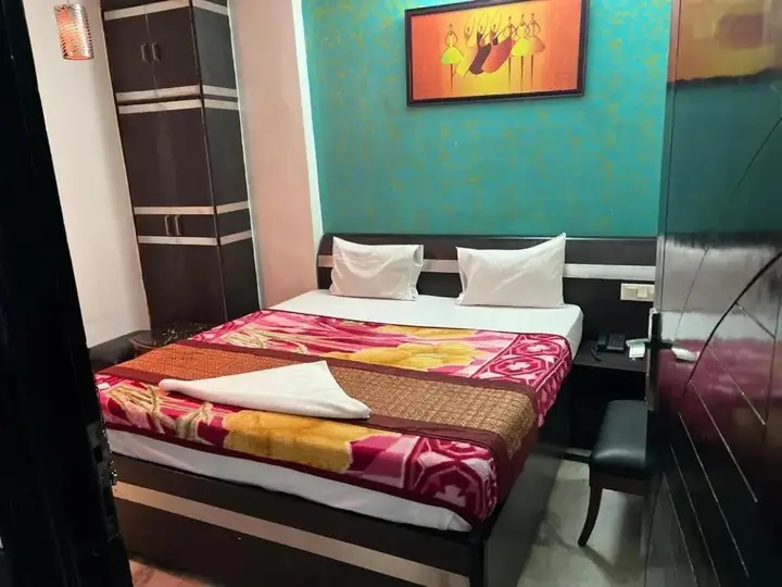 Нью-Дели: Airport Hotel Aerocity Inn