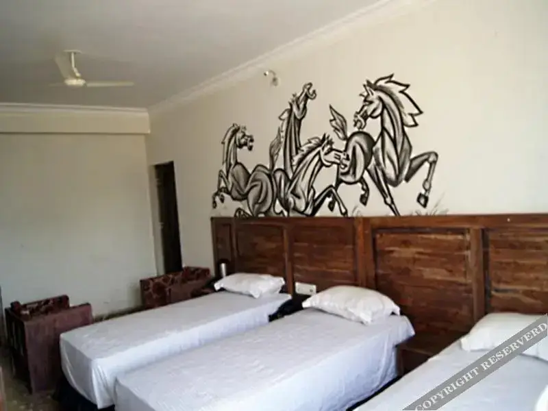 Джайпур: OYO 1006 Hotel Red Fort