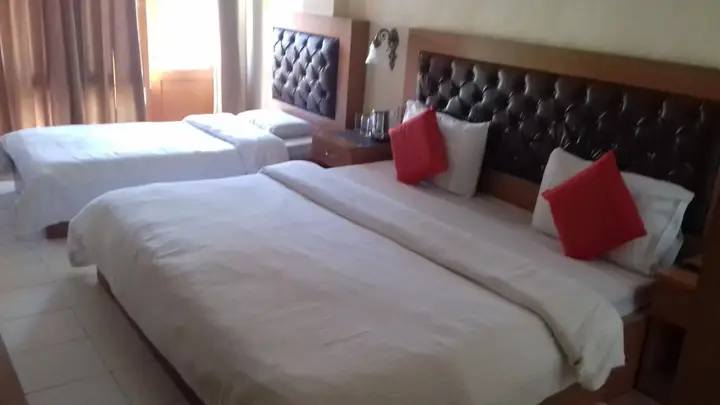 Кангра: Hotel Atithi