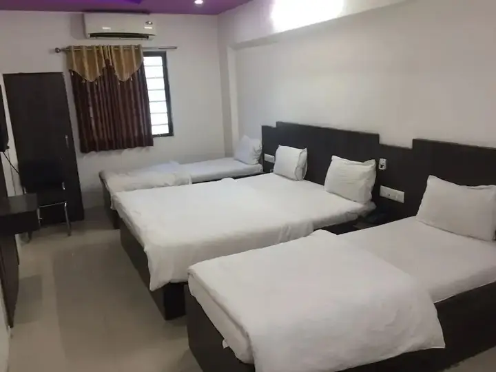 Ахмедабад: Hotel Long Stay