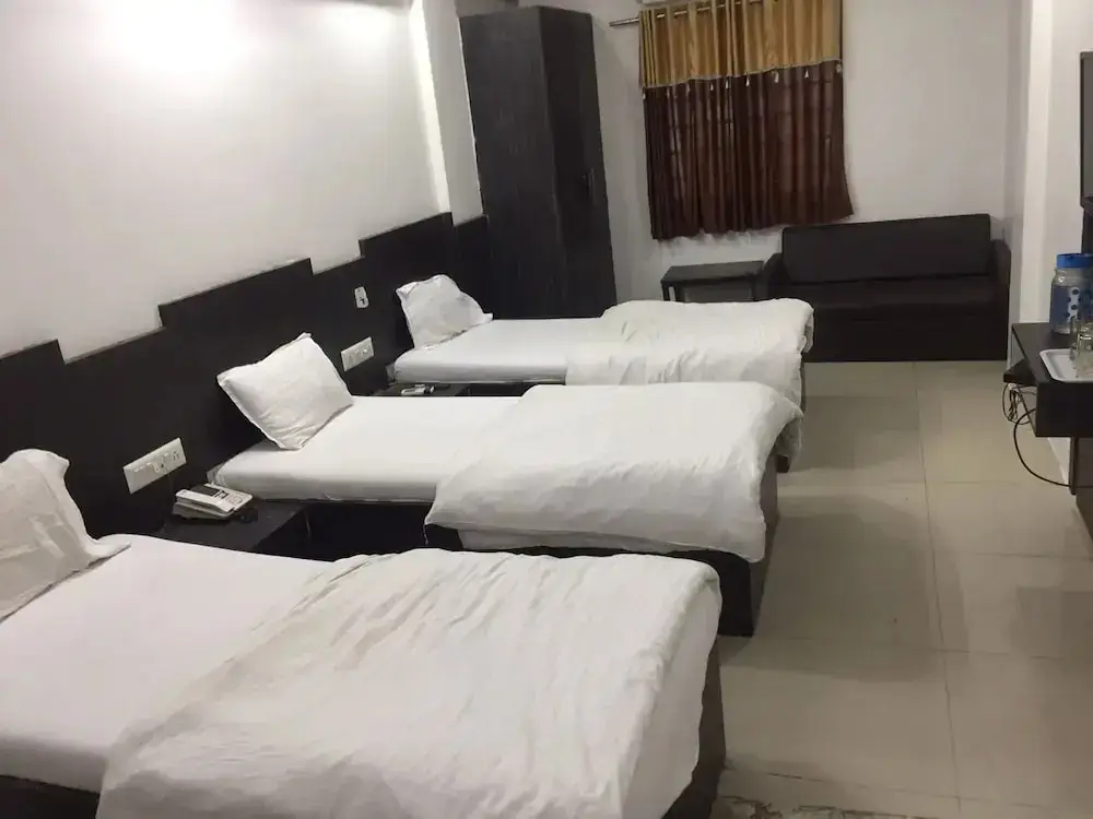 Ахмедабад: Hotel Long Stay