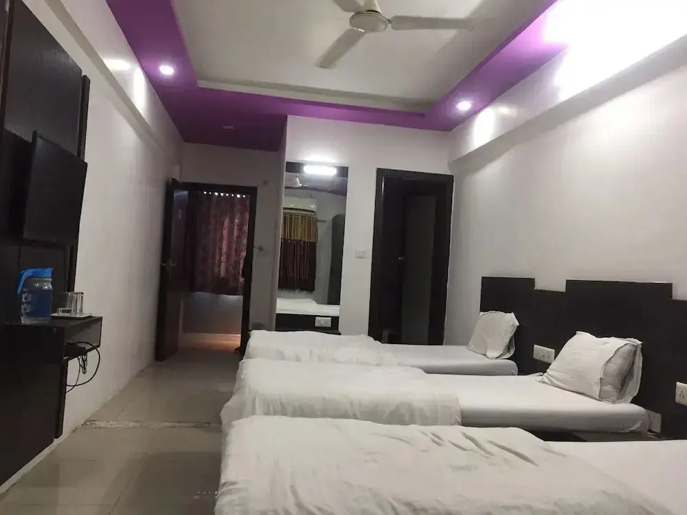 Ахмедабад: Hotel Long Stay