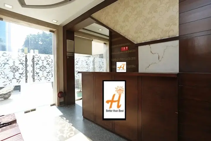 Матхура: Hotel Heera Continental